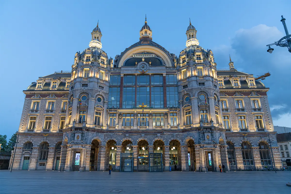 Antwerpener Hauptbahnhof