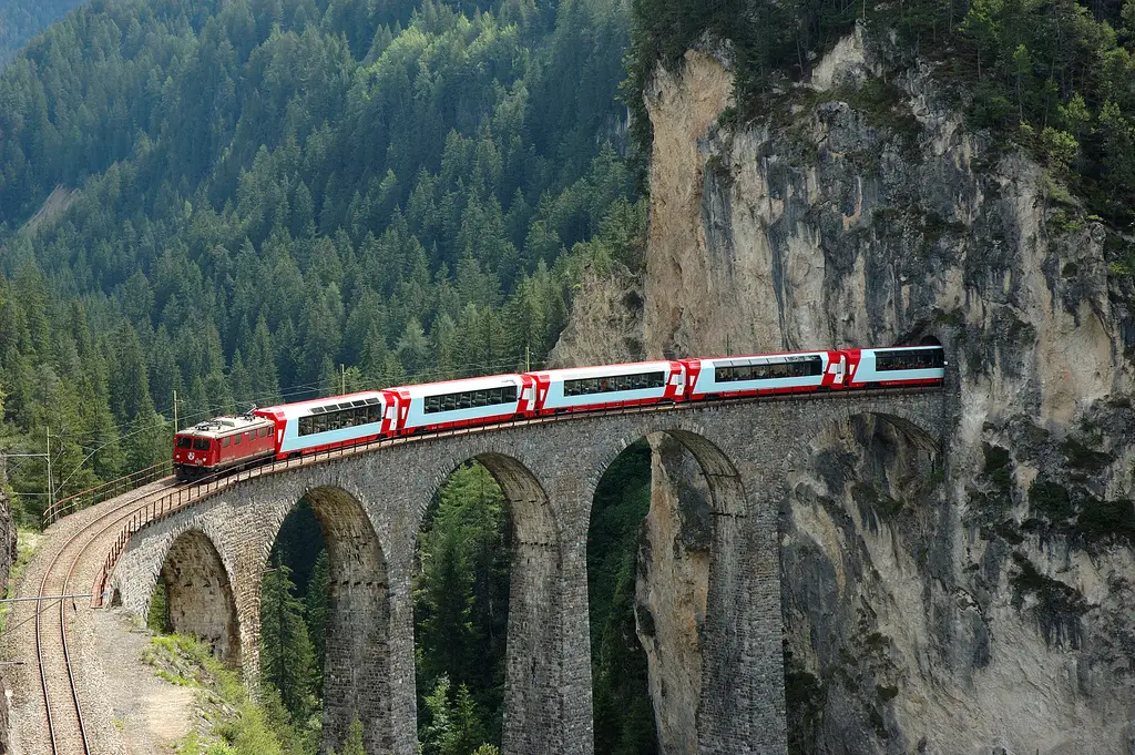 Zermatt - St. Moritz